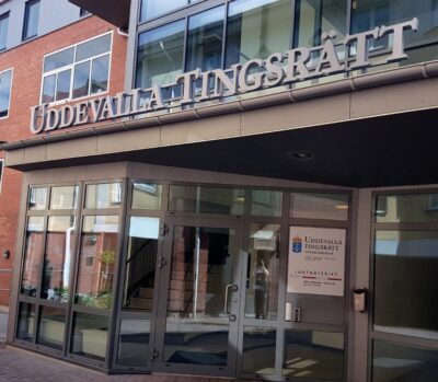 ÅTAL: Körde med återkallat körkort