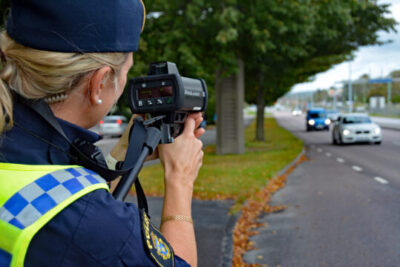 14 fartsyndare fast på Göteborgsvägen