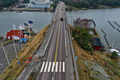 Trafikolycka på Stenungsöbron - Blev bländad av solen