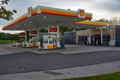 Shell plockar ner skylten - Blir ST1 och PLOQ
