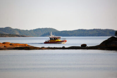 Båt tog in vatten - Larm om båtolycka